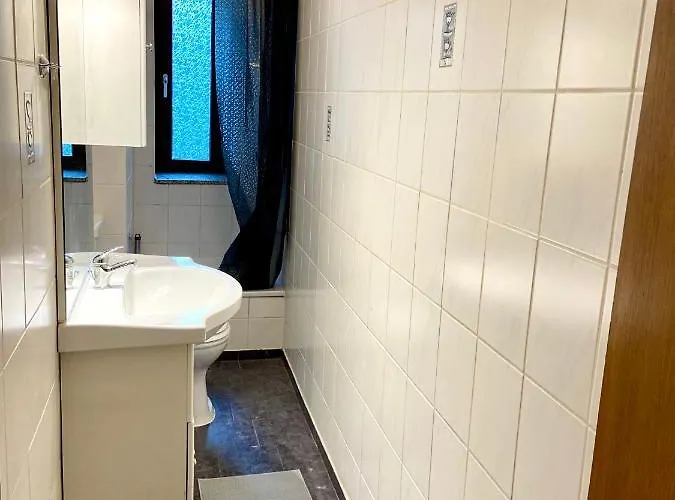 Core - アパート *